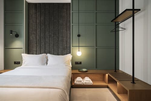 Bob W Akadimia Athens, Room