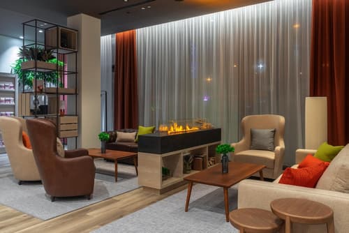 IntercityHotel Zurich Airport, Lobby sitting area