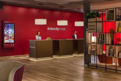IntercityHotel Zurich Airport, Lobby