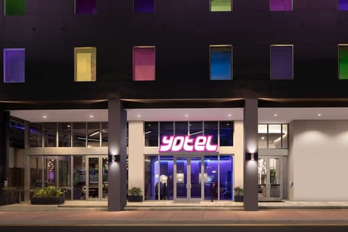 YotelPad Miami, Exterior