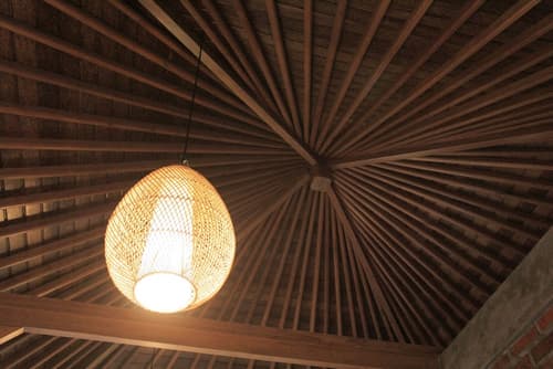 Govardan Home stay, Reception