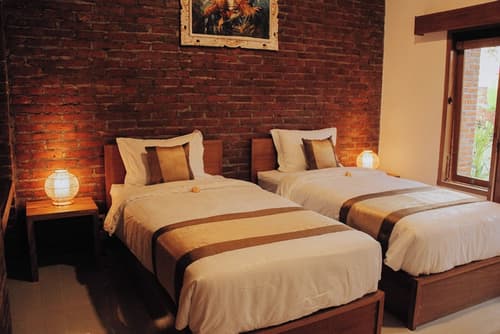 Govardan Home stay, Room