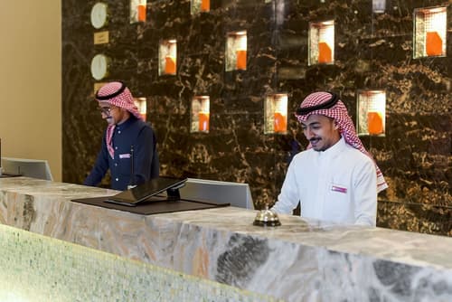 Grand Millennium Gizan, Reception