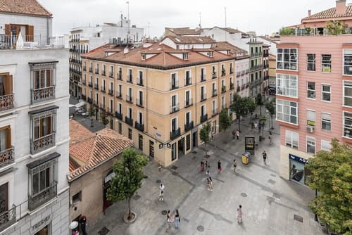 Bob W Chueca, View from room