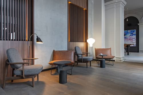 Hôtel LÉONOR the place to live, Reception