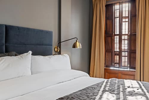 The Historic Blue Moon Hotel - NYC, Room