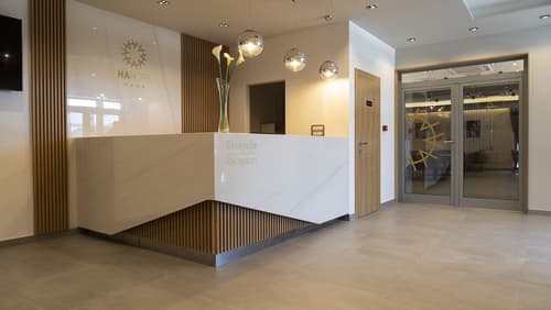 Ha Hotel Mostar, Reception