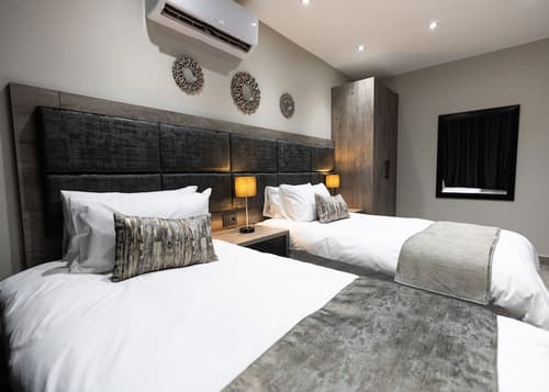 Luxe Suites Boutique Hotel, Room