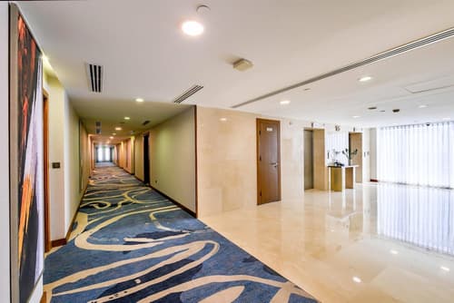DoubleTree by Hilton Jeddah - Alandalus Mall, Lobby