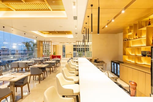 Hotel Siraichuli, Restaurant