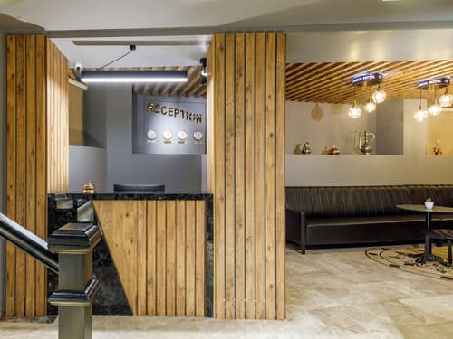 Germenicia Hotel, Reception