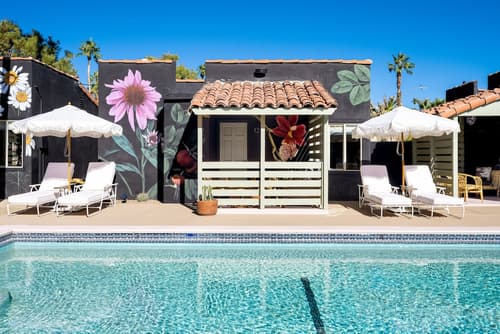 Fleur Noire Hotel - 21 and Over, Pool