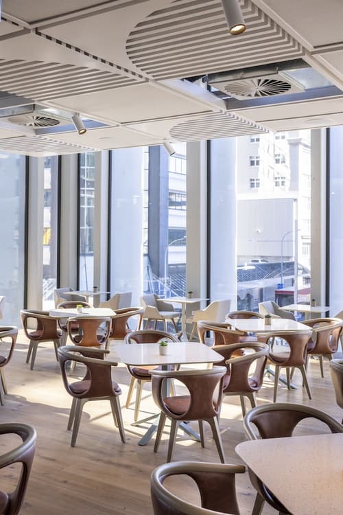 Holiday Inn Express Auckland City Centre by IHG, Restaurant