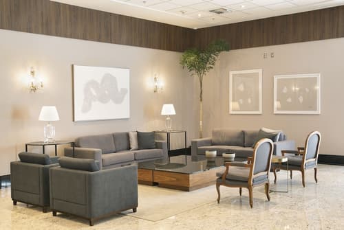 Windsor Tower Hotel, Reception