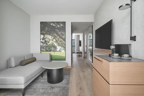 Courtyard By Marriott Melbourne Flagstaff Gardens, Room