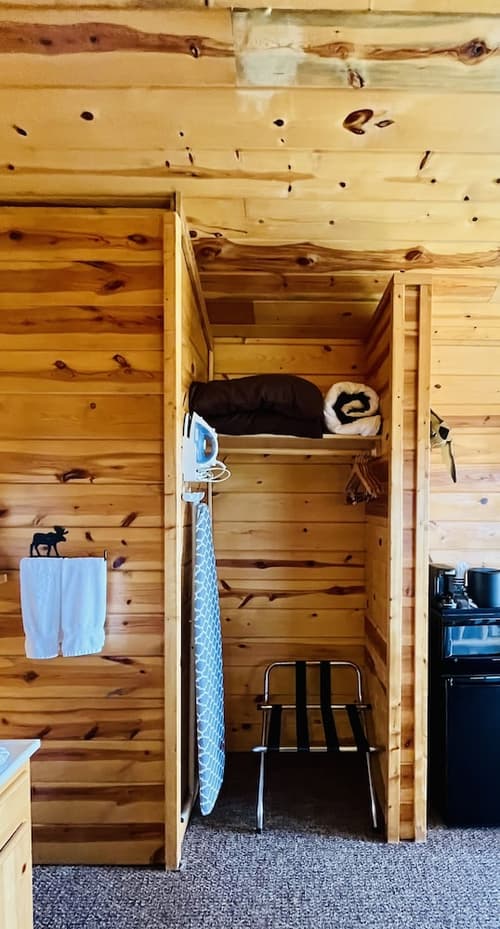 Badlands Frontier Cabins, Room