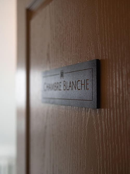 Clos Saint-martin, Room