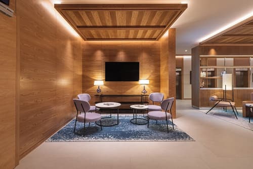 Hyatt Regency Lisbon, Lobby sitting area