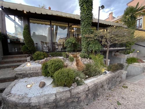 Hotel Astoria, Restaurant