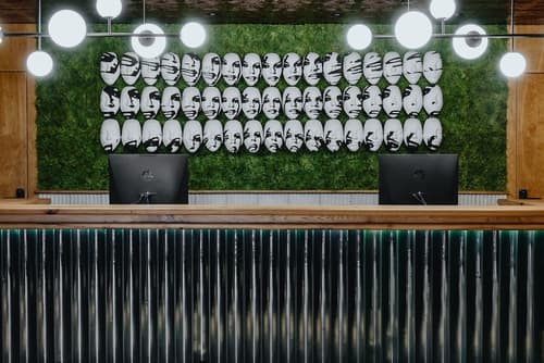 One66 Hotel, Reception