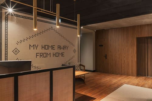 Fontinha Porto, Trademark Collection by Wyndham, Lobby