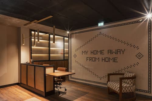 Fontinha Porto, Trademark Collection by Wyndham, Lobby