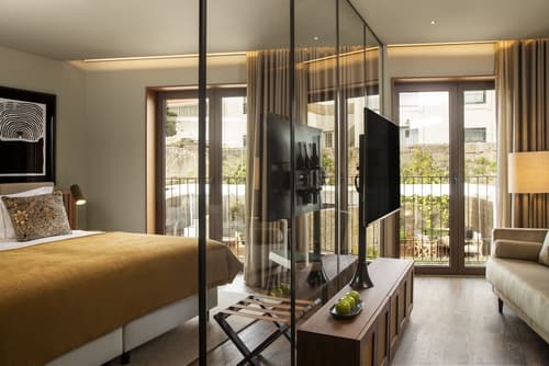 Fontinha Porto, Trademark Collection by Wyndham, Room