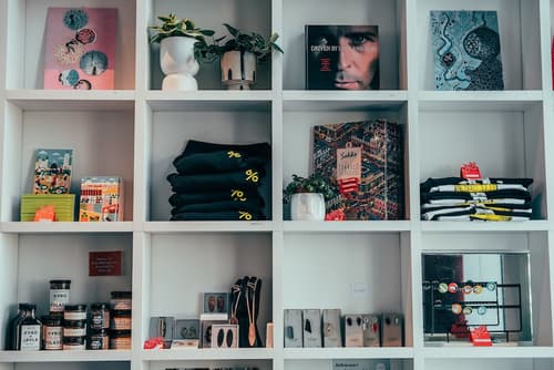 Hotel AX, Check-in/check-out kiosk