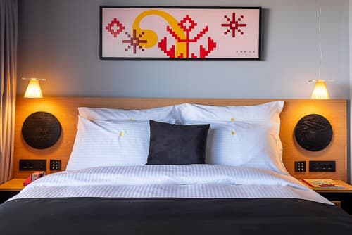 3 Pines Design Living, Room