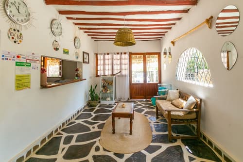 Pearls and Corals Resort, Reception