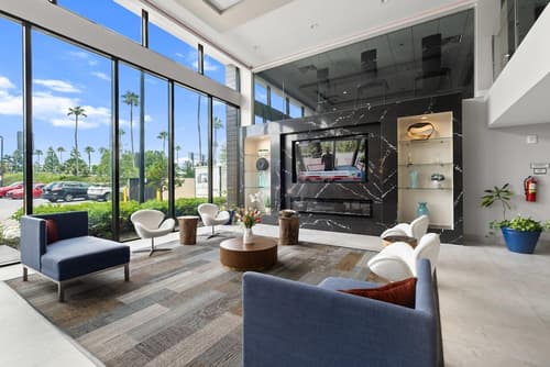 Cambria Hotel Orlando Universal Blvd, Lobby