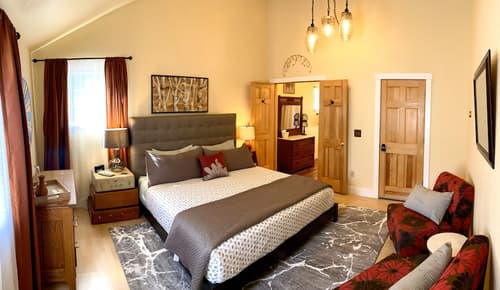 Bell In The Woods B&B, Room