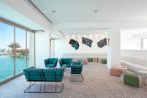 NOŪS Santorini, Lobby lounge