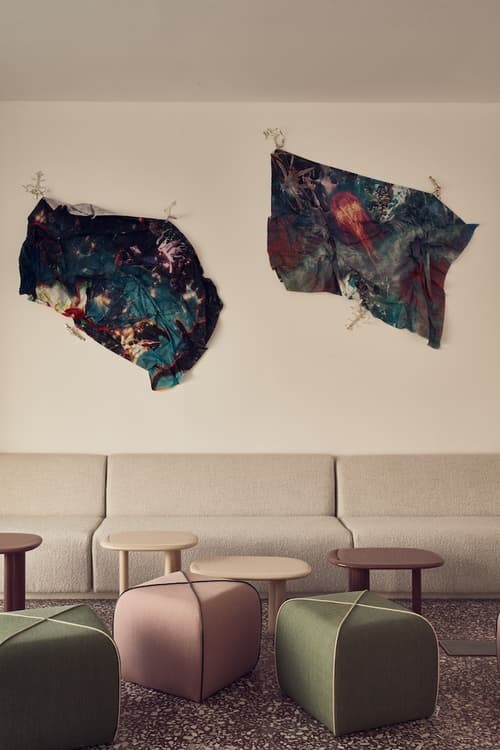 NOŪS Santorini, Lobby lounge