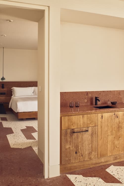 NOŪS Santorini, Room