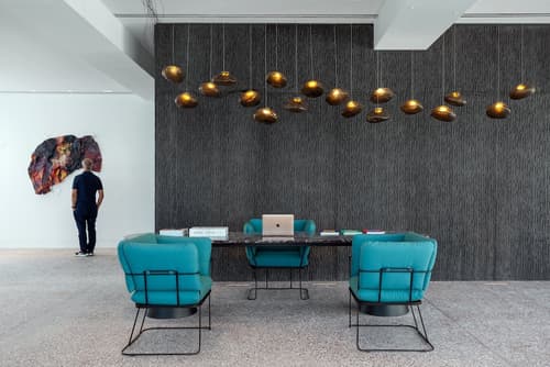 NOŪS Santorini, Reception