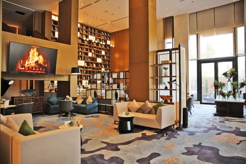 Braira Al Yarmouk, Lobby