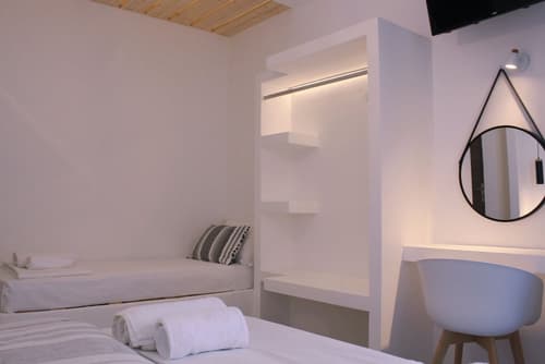 Alkyon Hotel, Room