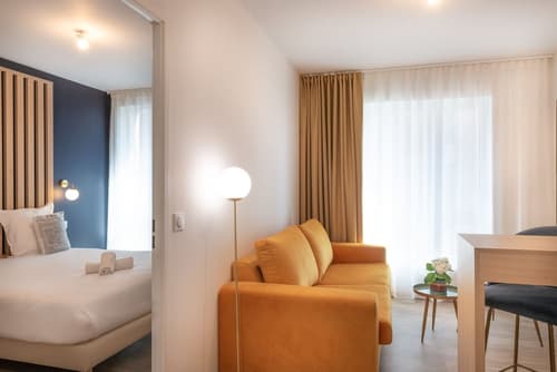 The Originals Le Monde Paris Ivry, Room