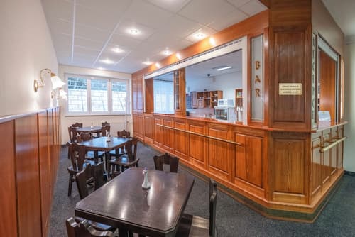 Sport Hotel Gejzírpark, Reception