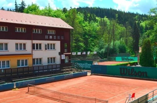 Sport Hotel Gejzírpark, Exterior