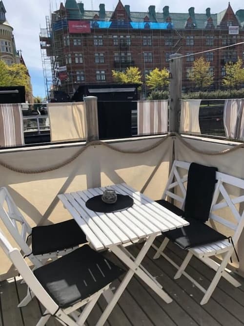 Hotell Alderholmen, Property grounds