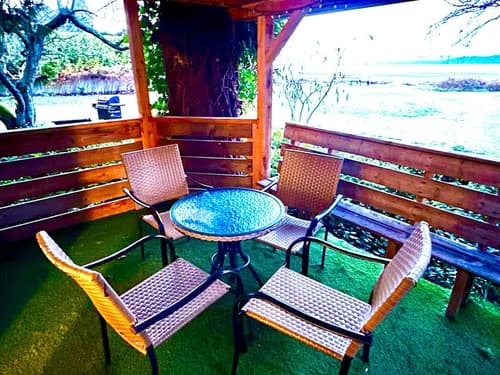 Sea Edge Beachside Hotel, Terrace/patio