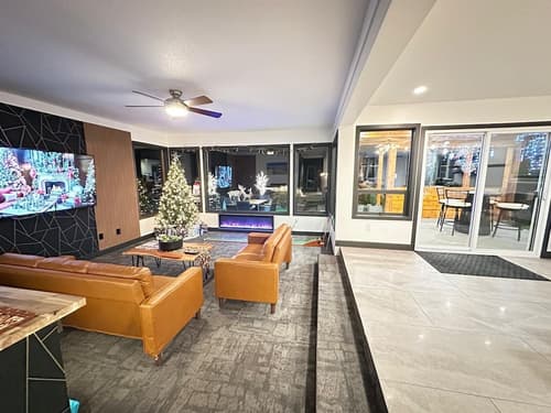 Sea Edge Beachside Hotel, Lobby