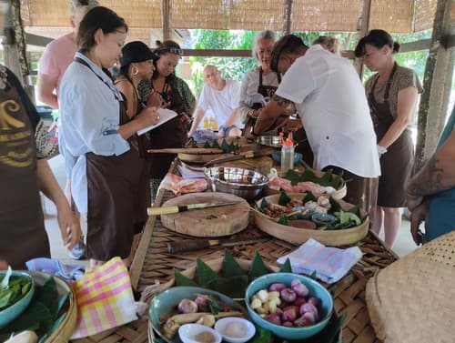 The Kirana Tembok, Restaurant