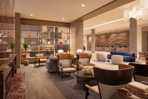 Hyatt Regency Salt Lake City, Lobby