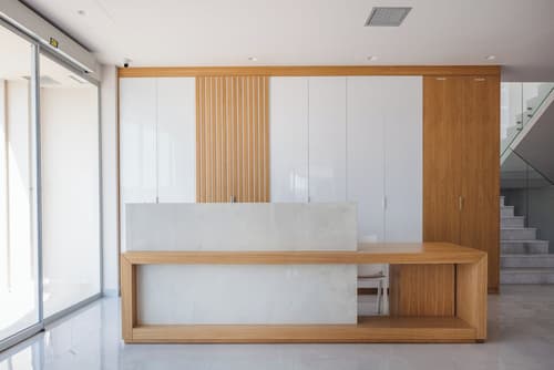 Nima Boutique Hotel, Reception