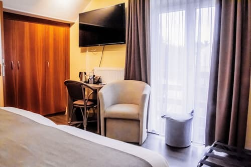 Hotel des postes, Room