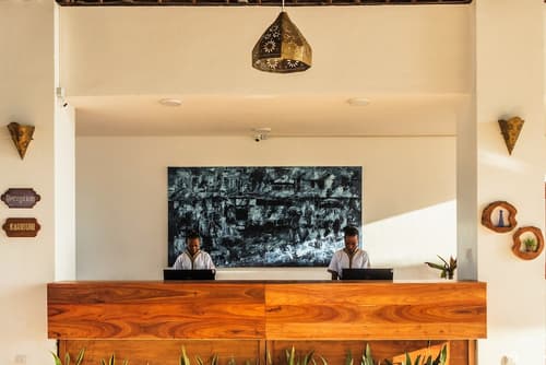 SBH Kilindini Resort, Reception