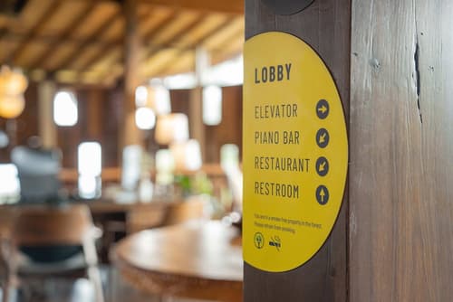 Tira Vilagna Suites & Spa, Reception